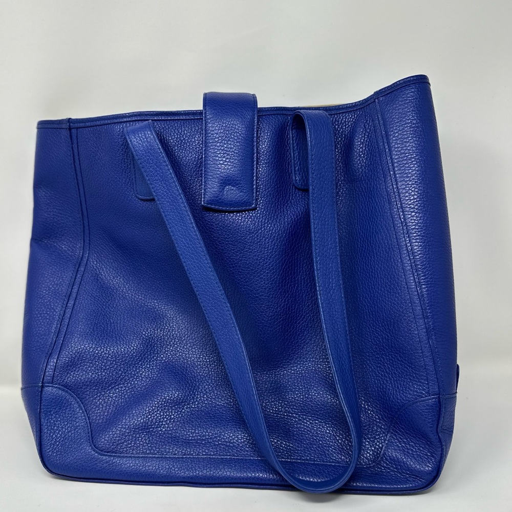 Beautiful blue Bosca leather bag!